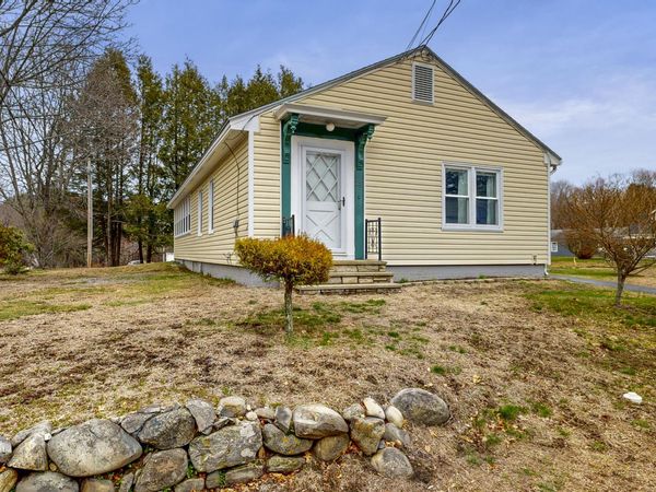 28 Ferry Road, Saco, ME 04072