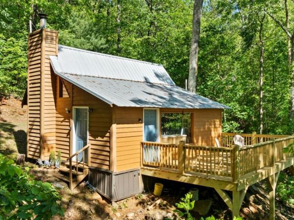 382 Highland Road, Ellijay, GA 30540