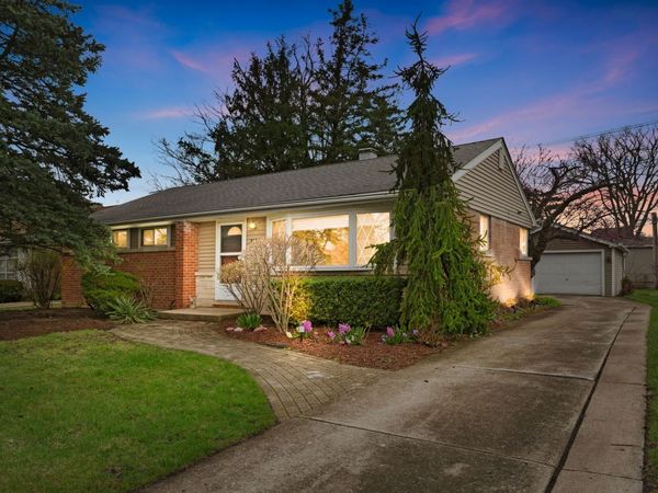 413 N Highland Avenue, Elmhurst, IL 60126