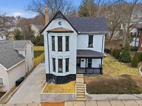 3634 Columbia Parkway, Cincinnati, OH 45226