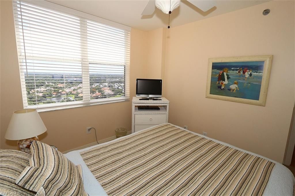 5550 Heron Point Dr, Unit 2004, Naples, FL 34108 Photo