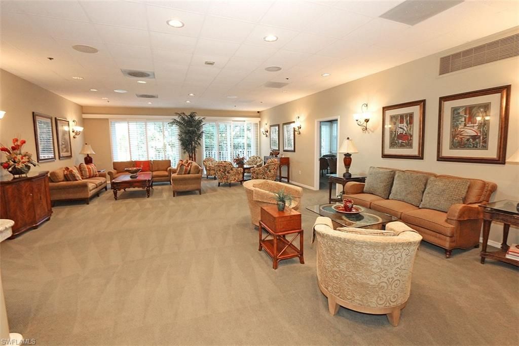 5550 Heron Point Dr, Unit 2004, Naples, FL 34108 Photo