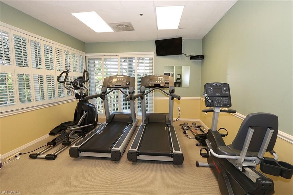 5550 Heron Point Dr, Unit 2004, Naples, FL 34108 Photo
