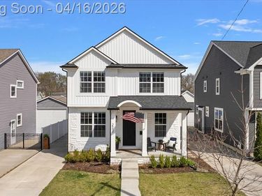 3592 Oakshire Avenue, Berkley, MI 48072