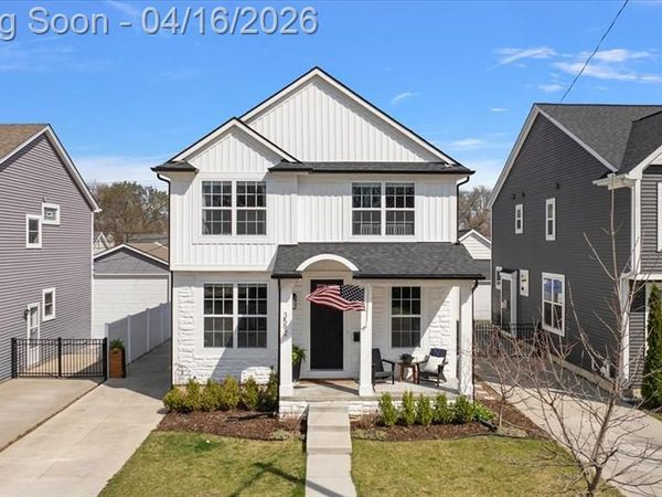 3592 Oakshire Avenue, Berkley, MI 48072