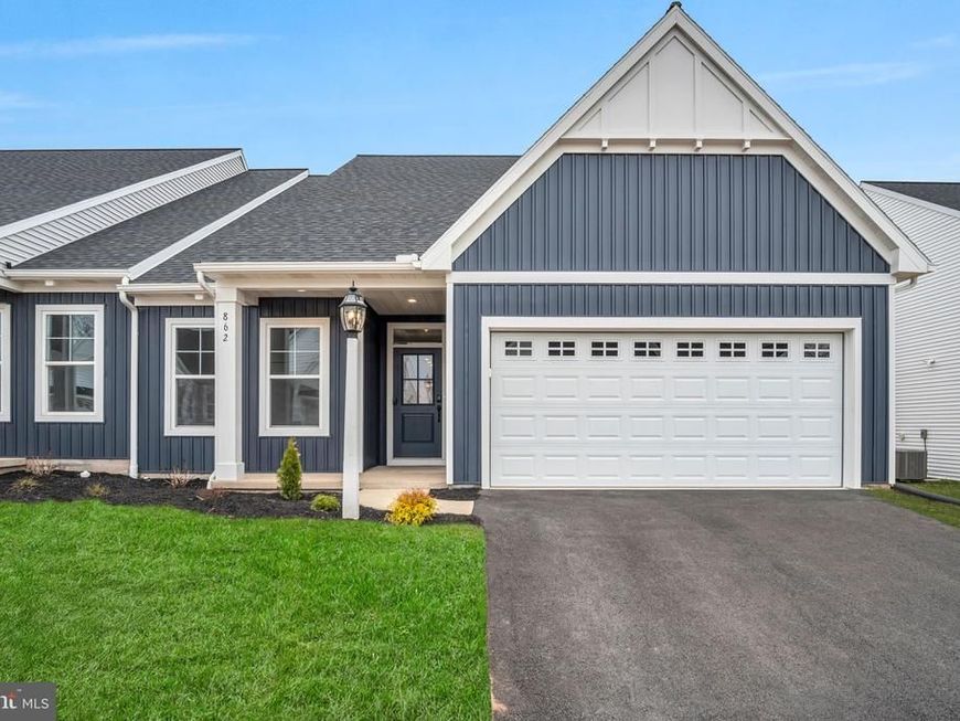 862 Shadowbrooke Drive , Dover, PA 17315 Main Photo