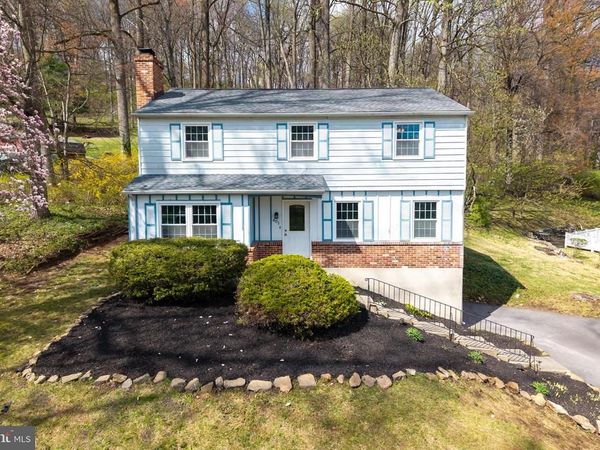 401 BAKER LANE, COATESVILLE, PA 19320