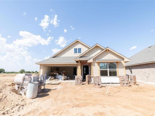 9221 NW 119th Street, Yukon, OK 73099