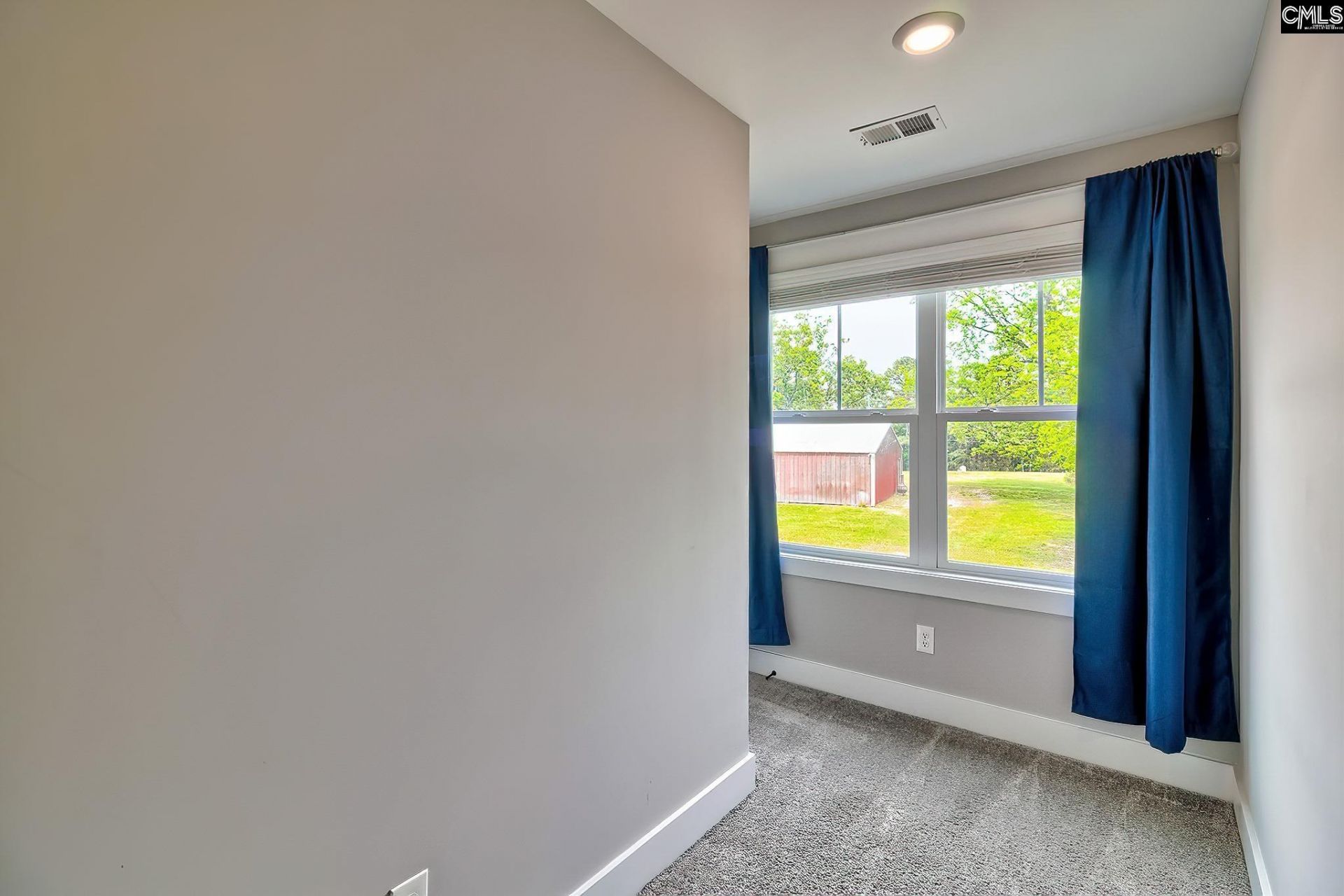 220 Jake Meetze Road  Photo 31