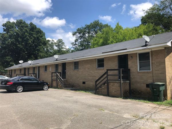 1312 Linwood Road , Gastonia, NC 28052