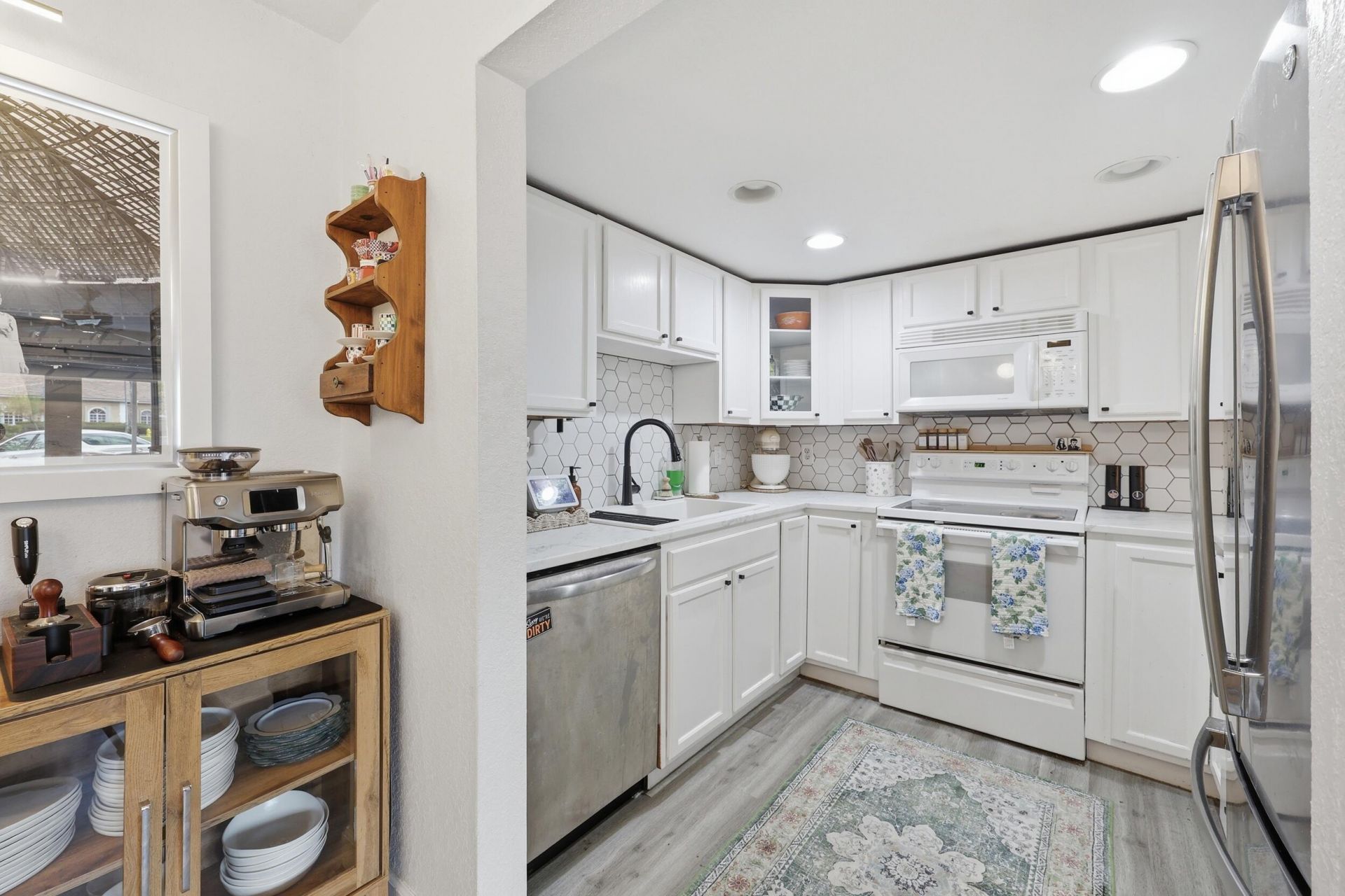 10330 N Military Trail, Unit 7a, Palm Beach Gardens, FL 33410 Photo