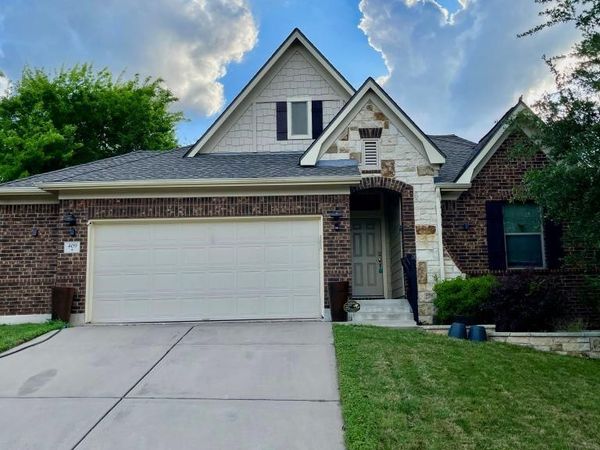 409 Chaparral DR , Leander, TX 78641