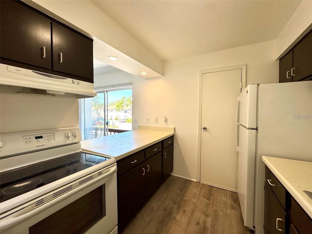 2632 Hidden Lake Drive N, Unit E, Sarasota, FL 34237 Photo