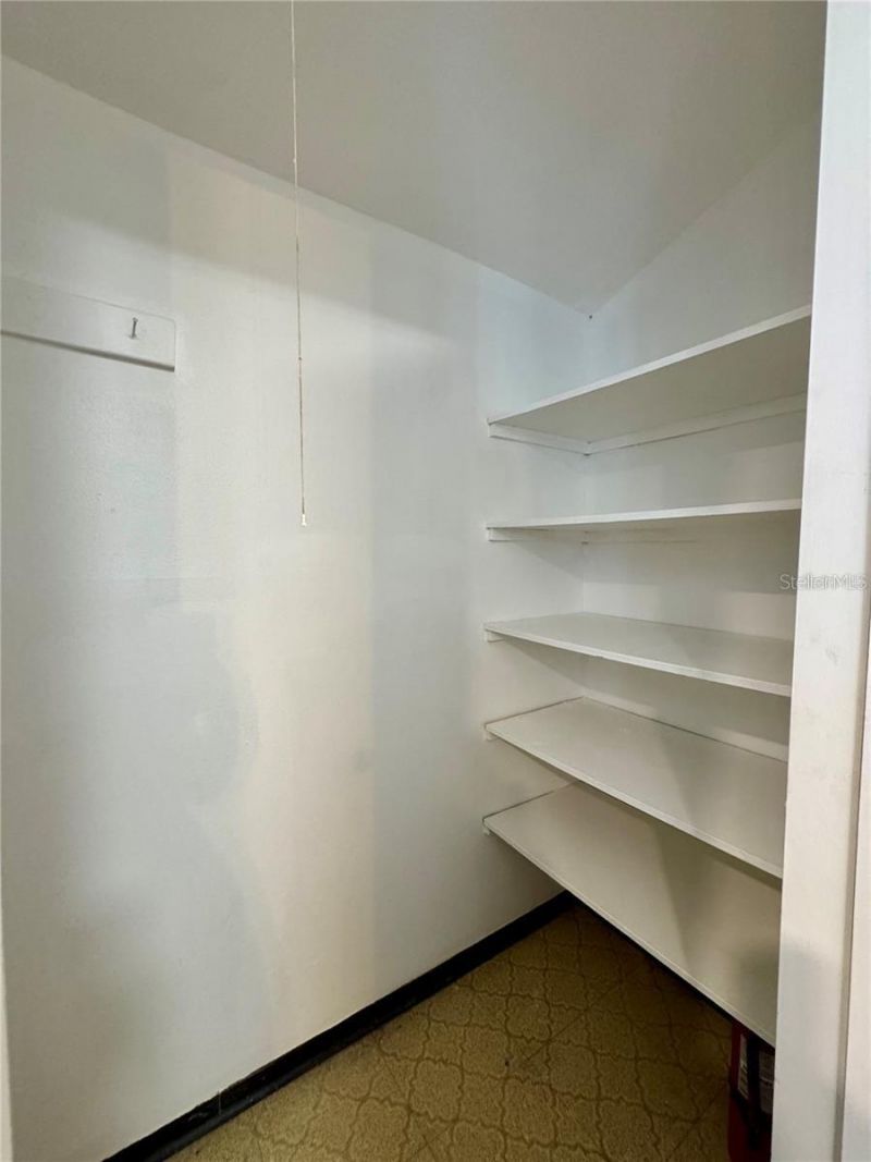 2632 Hidden Lake Drive N, Unit E, Sarasota, FL 34237 Photo