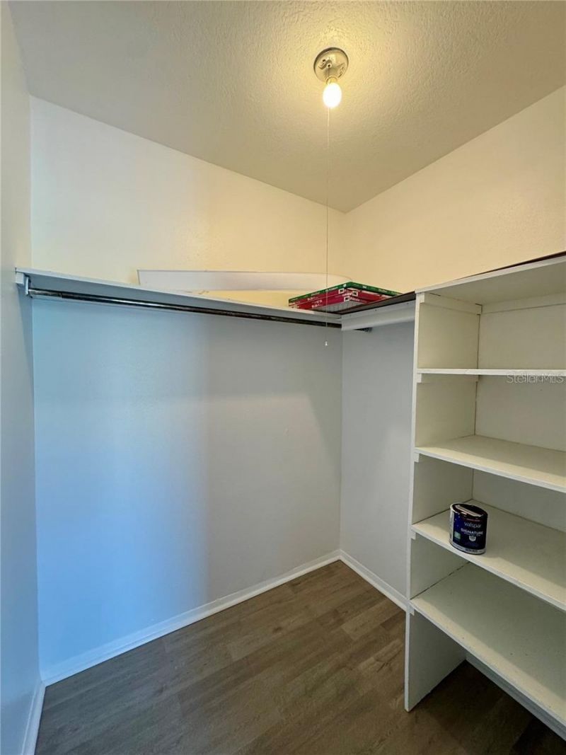 2632 Hidden Lake Drive N, Unit E, Sarasota, FL 34237 Photo