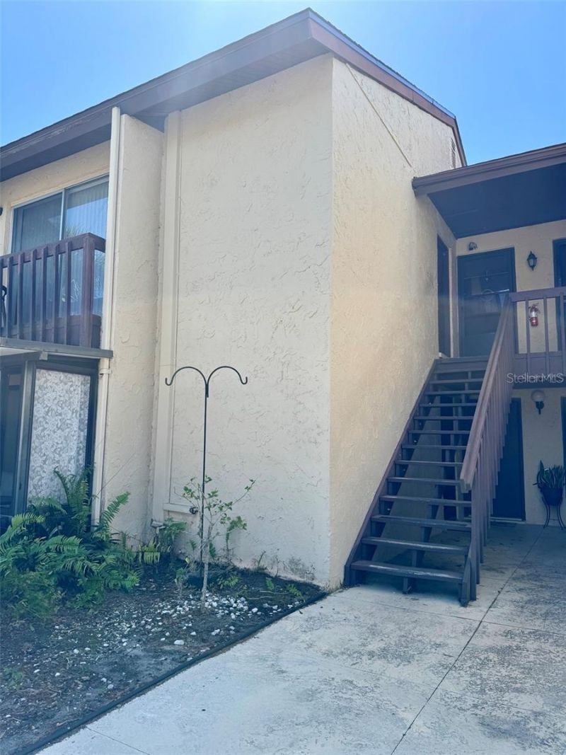 2632 Hidden Lake Drive N, Unit E, Sarasota, FL 34237 Photo