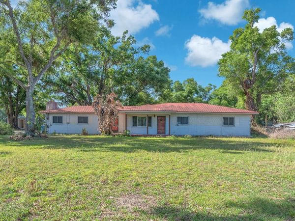 4711 W SAM ALLEN ROAD , PLANT CITY, FL 33565