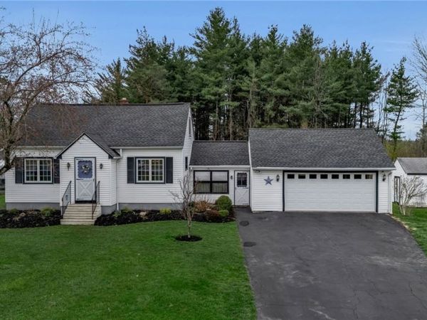 3494 Bowen Road, Lancaster, NY 14086