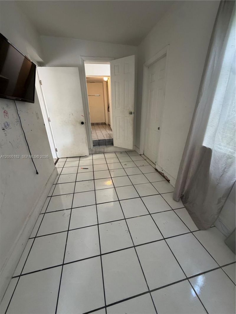 2770 SW 33rd Ave, Miami, FL 33133 Photo