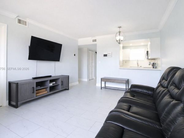 14951 SW 82nd Ln , Unit 17-402, Miami, FL 33193