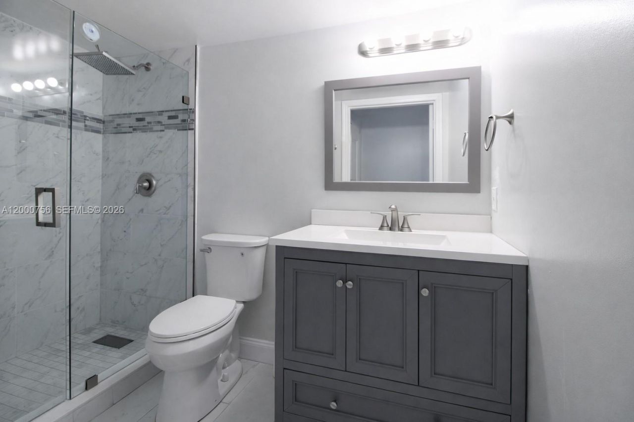 14951 SW 82nd Ln , Unit 17-402, Miami, FL 33193 Photo