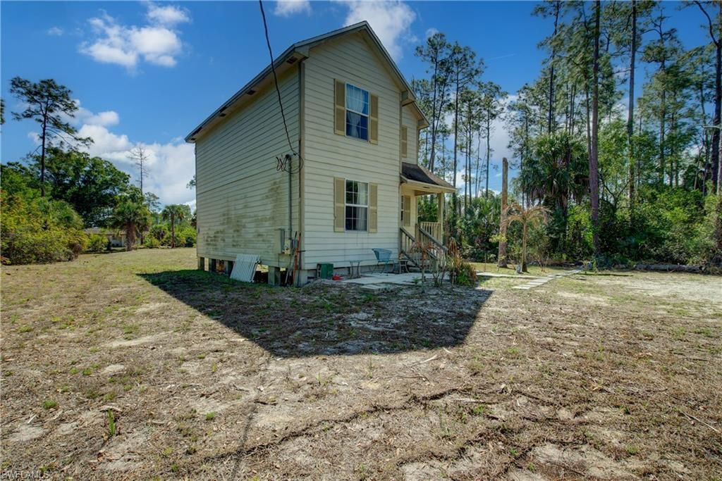 1002 Henry Ave, Lehigh Acres, FL 33972 Photo