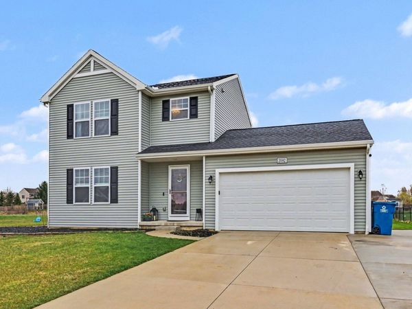 2092 Orlov Drive, Hudsonville, MI 49426