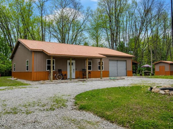118 E Whipple Road, Winamac, IN 46996