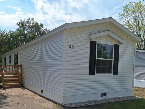 215 N McKay Avenue , Unit 43, Alexandria, MN 56308