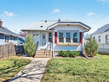 3713 42nd Avenue S, Minneapolis, MN 55406