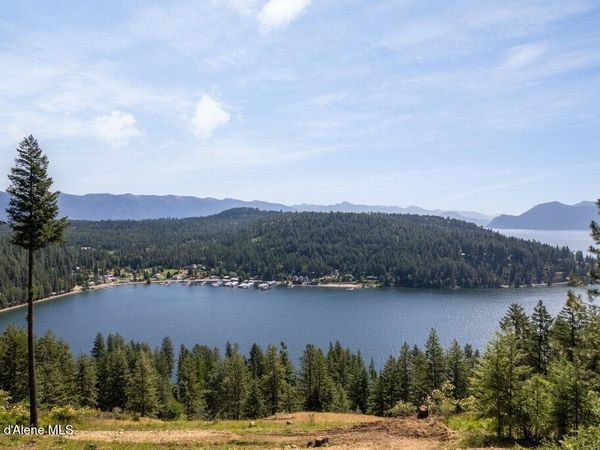 NNA Midas Dr. , Sagle, ID 83860