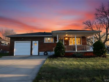 9605 Greenwald Avenue, Niagara Falls, NY 14304