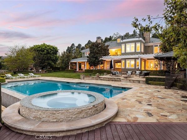 11262 Skyline, North Tustin, CA 92705