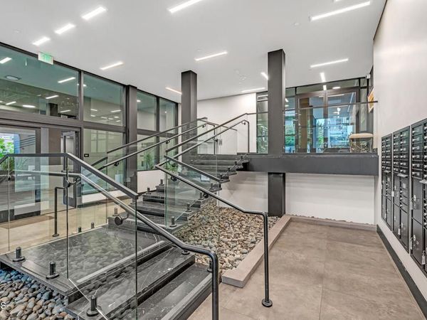 178 S Euclid Avenue, Unit 412, Pasadena, CA 91104