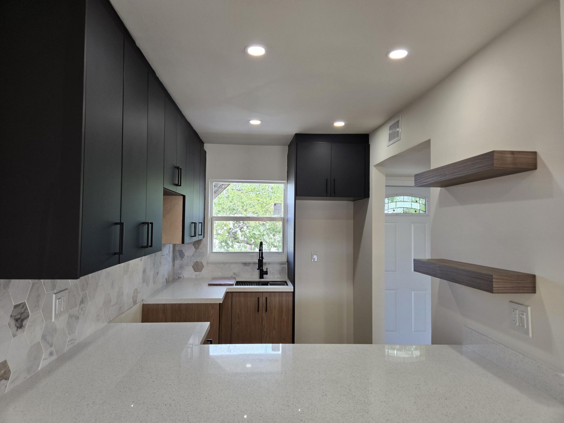 3001 Sunrise Lakes Drive E, Unit 303, Sunrise, FL 33322 Photo