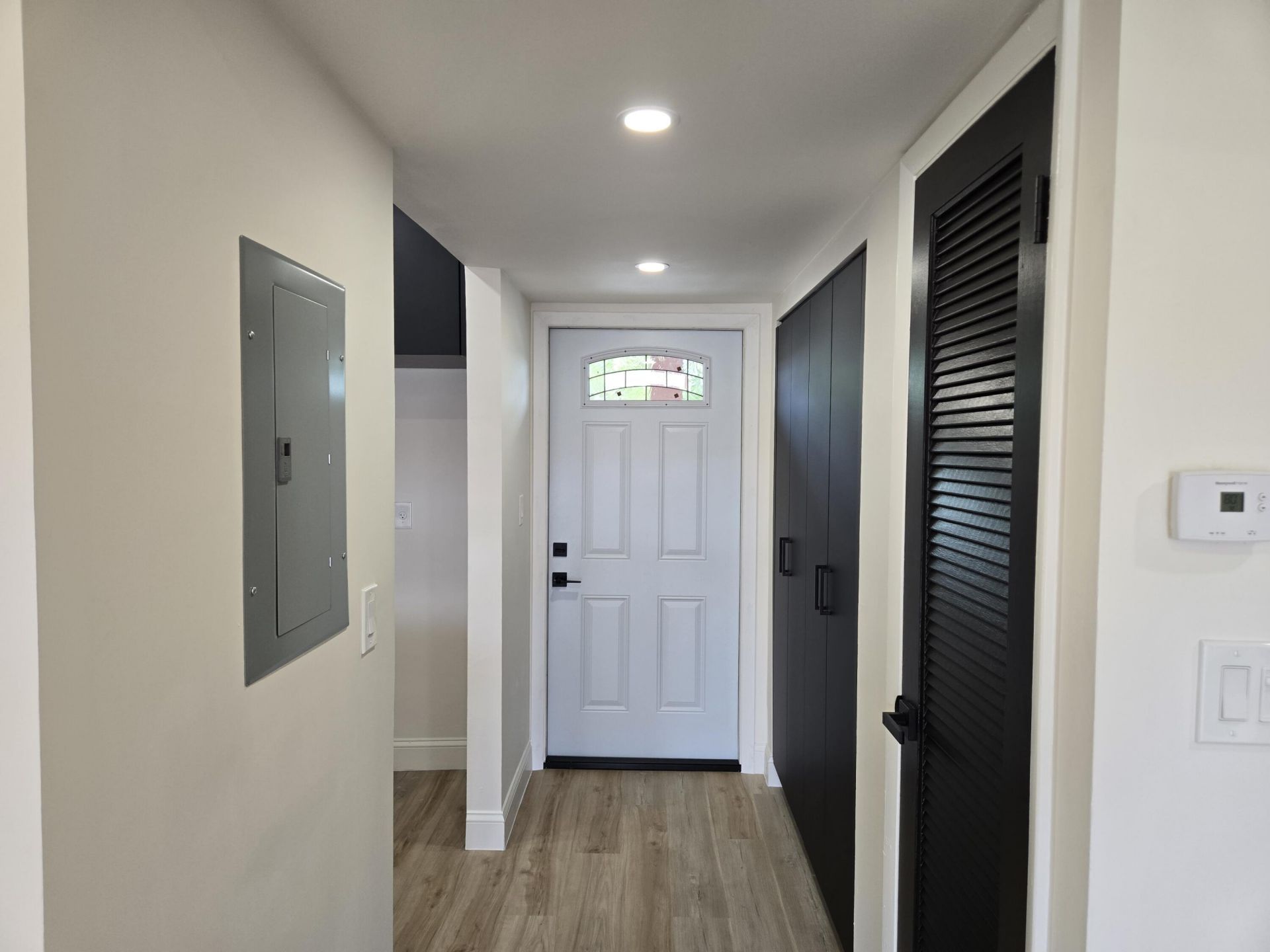 3001 Sunrise Lakes Drive E, Unit 303, Sunrise, FL 33322 Photo