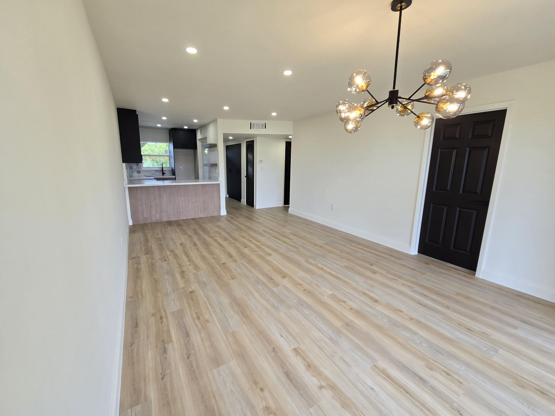 3001 Sunrise Lakes Drive E, Unit 303, Sunrise, FL 33322 Photo