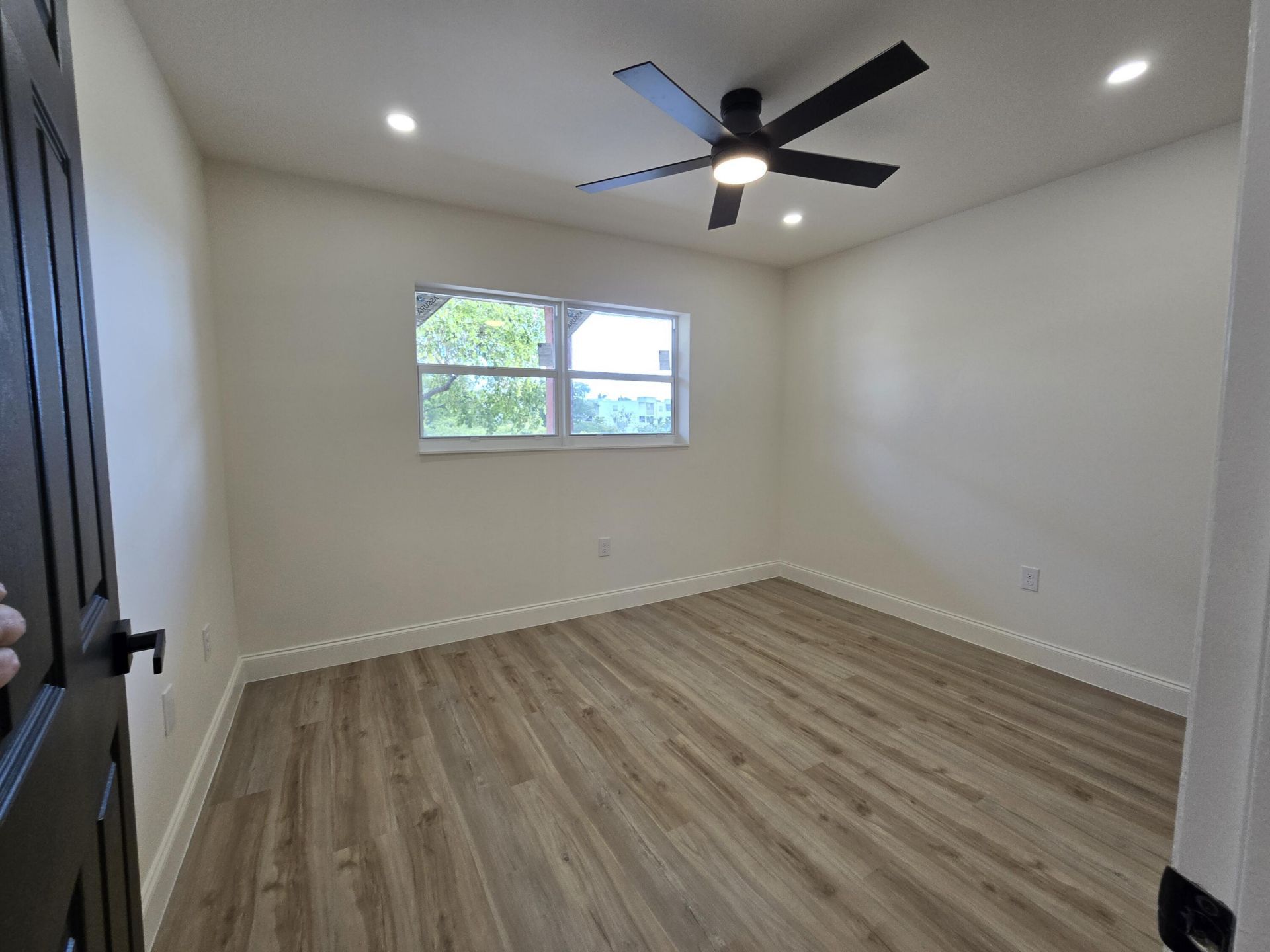 3001 Sunrise Lakes Drive E, Unit 303, Sunrise, FL 33322 Photo