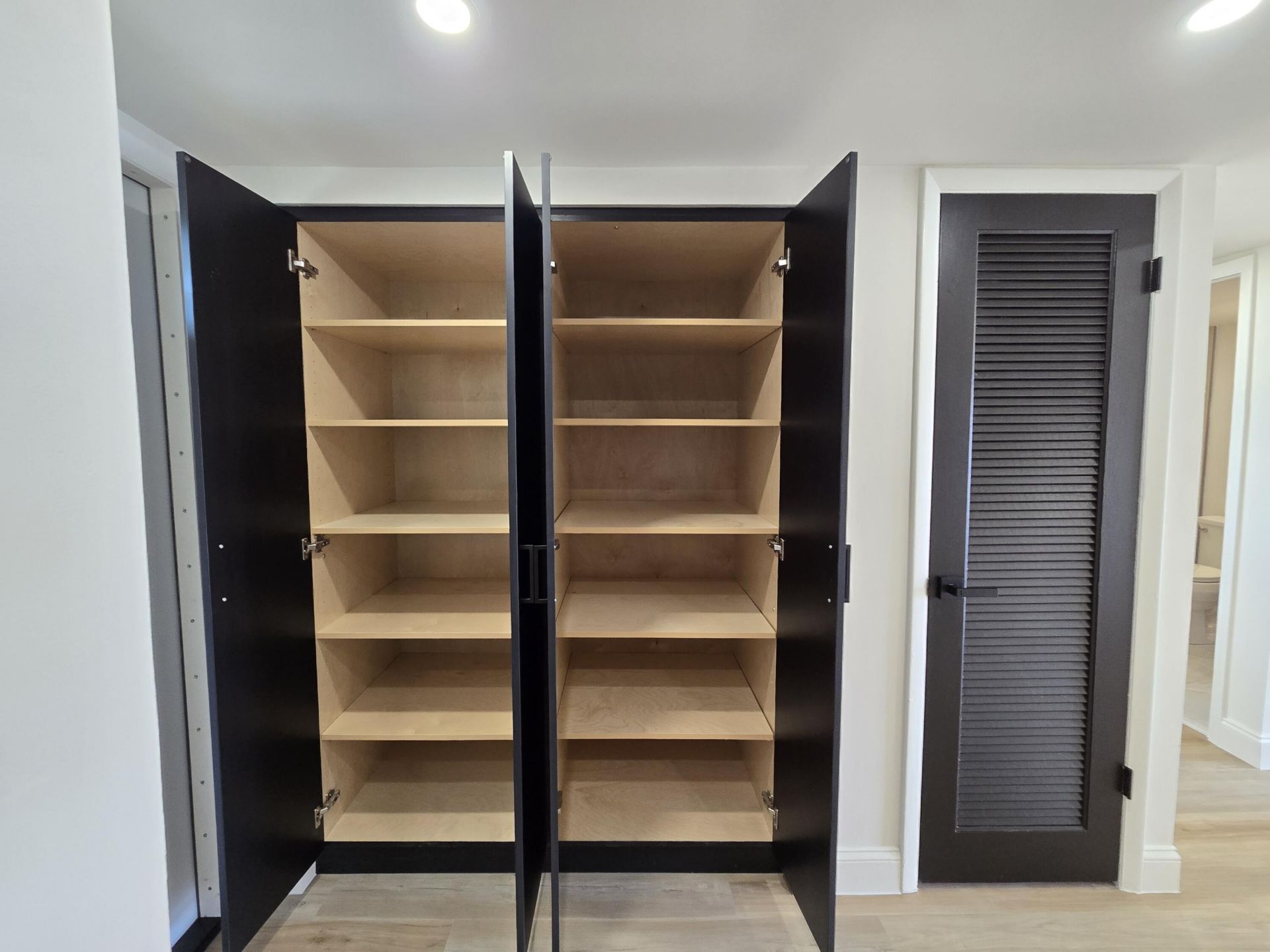 3001 Sunrise Lakes Drive E, Unit 303, Sunrise, FL 33322 Photo