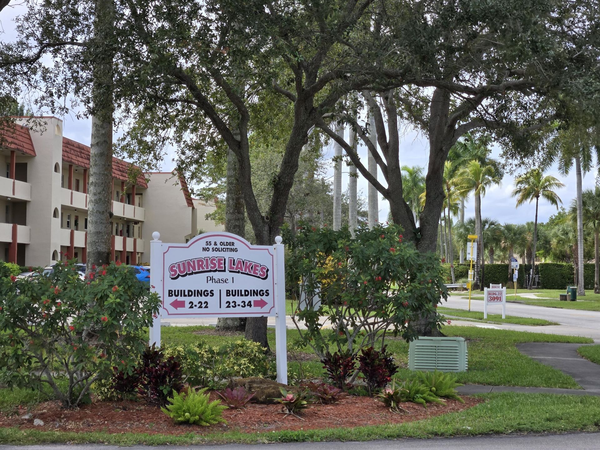 3001 Sunrise Lakes Drive E, Unit 303, Sunrise, FL 33322 Photo