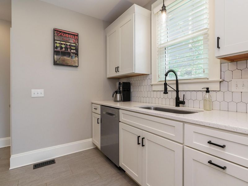 336 Reinhard Avenue, Columbus, OH 43206 Photo 17