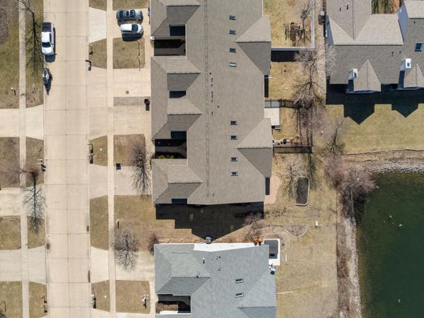 2517 PEMBROOK Point, Champaign, IL 61821