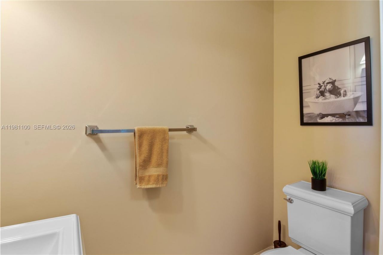 100 Andalusia Ave, Unit 708, Coral Gables, FL 33134 Photo