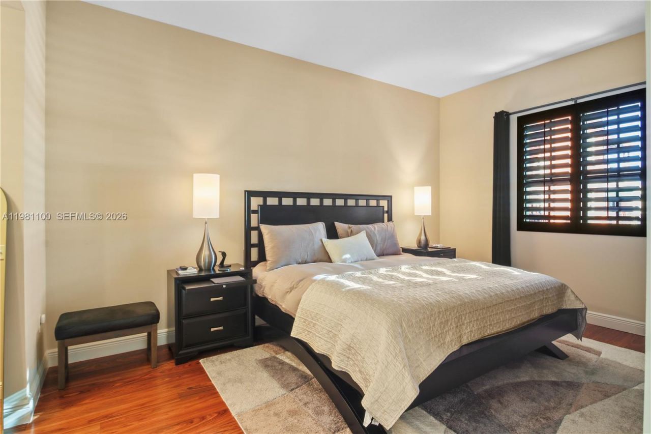 100 Andalusia Ave, Unit 708, Coral Gables, FL 33134 Photo