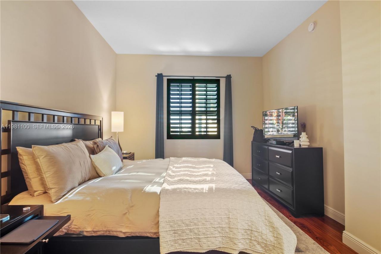 100 Andalusia Ave, Unit 708, Coral Gables, FL 33134 Photo