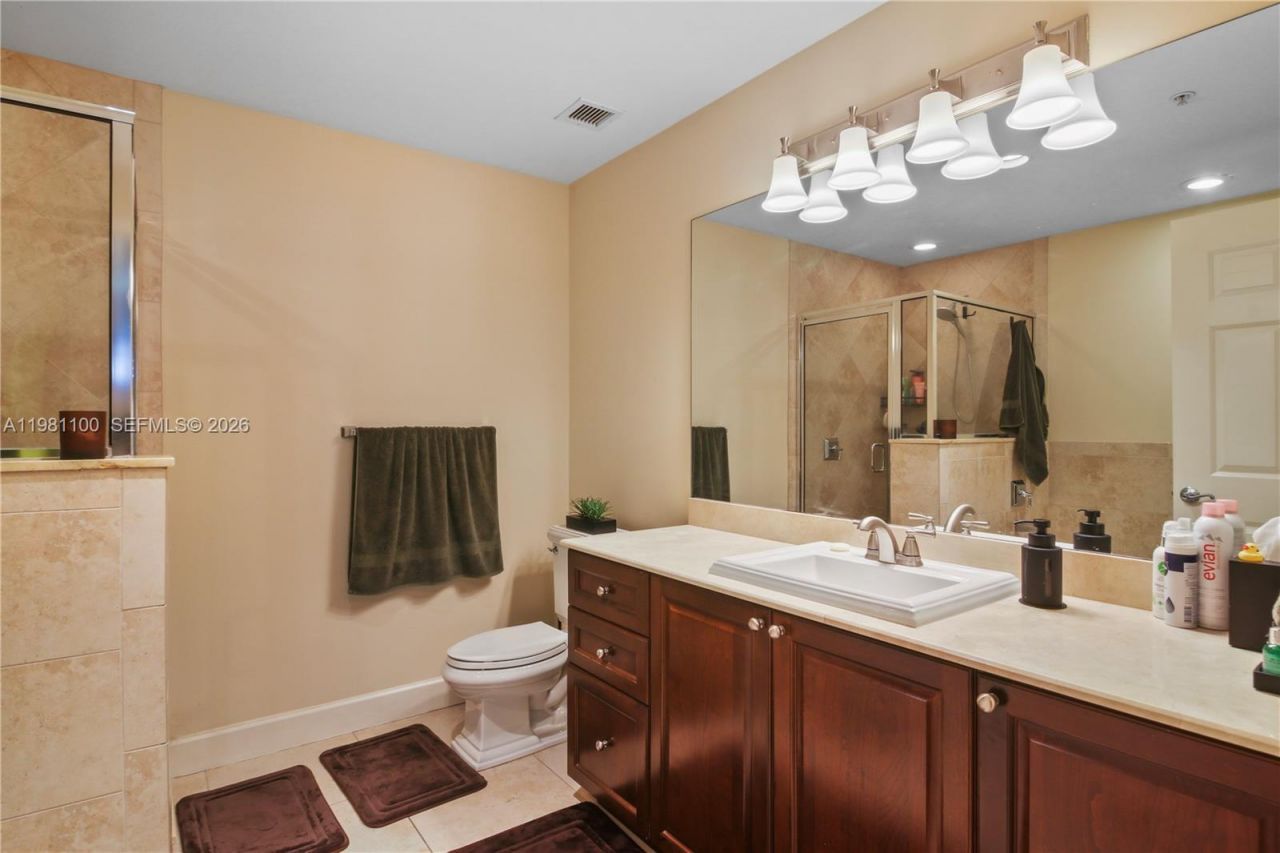 100 Andalusia Ave, Unit 708, Coral Gables, FL 33134 Photo