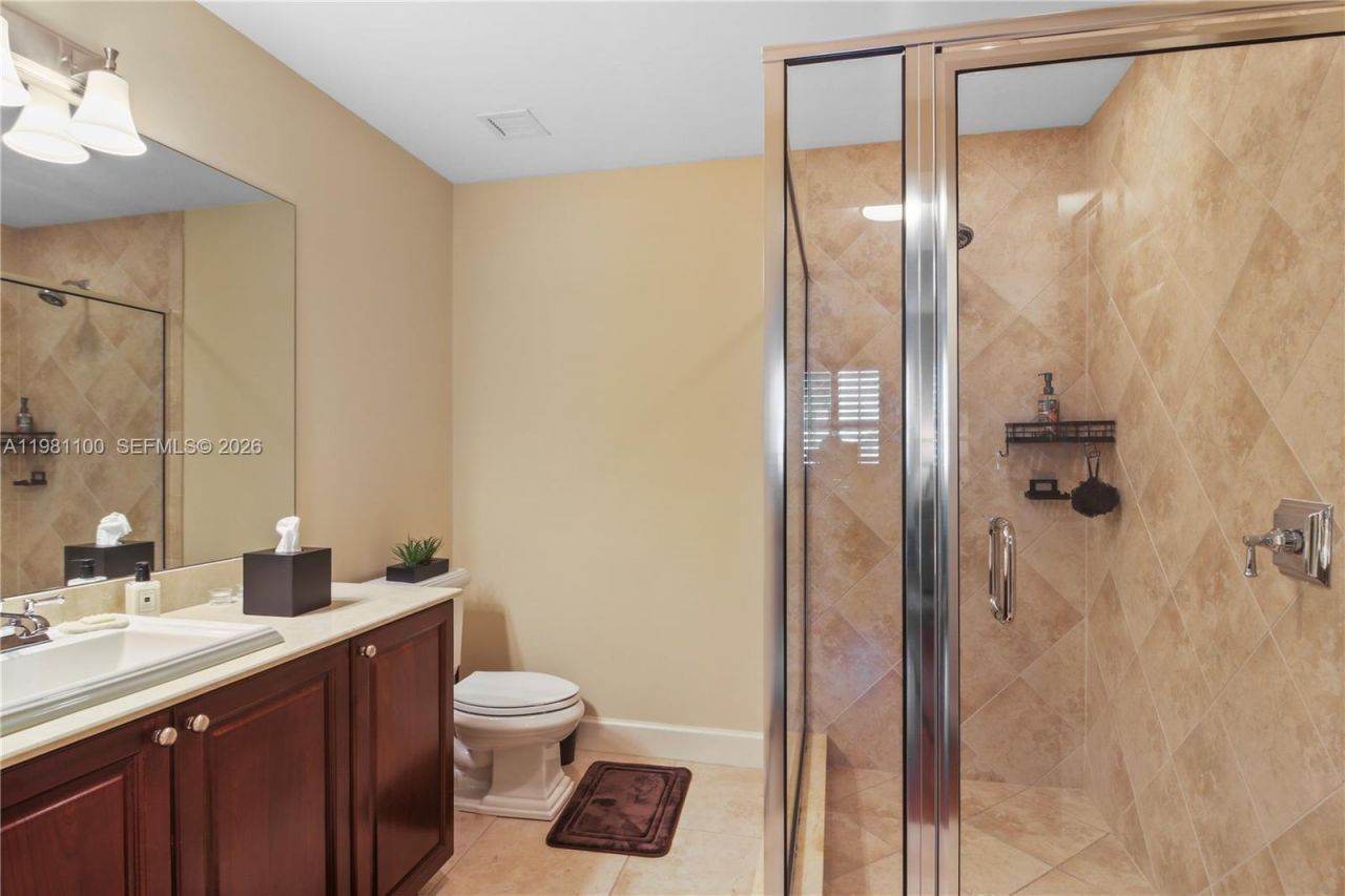 100 Andalusia Ave, Unit 708, Coral Gables, FL 33134 Photo