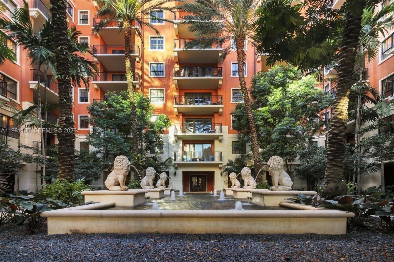 100 Andalusia Ave, Unit 708, Coral Gables, FL 33134 Photo