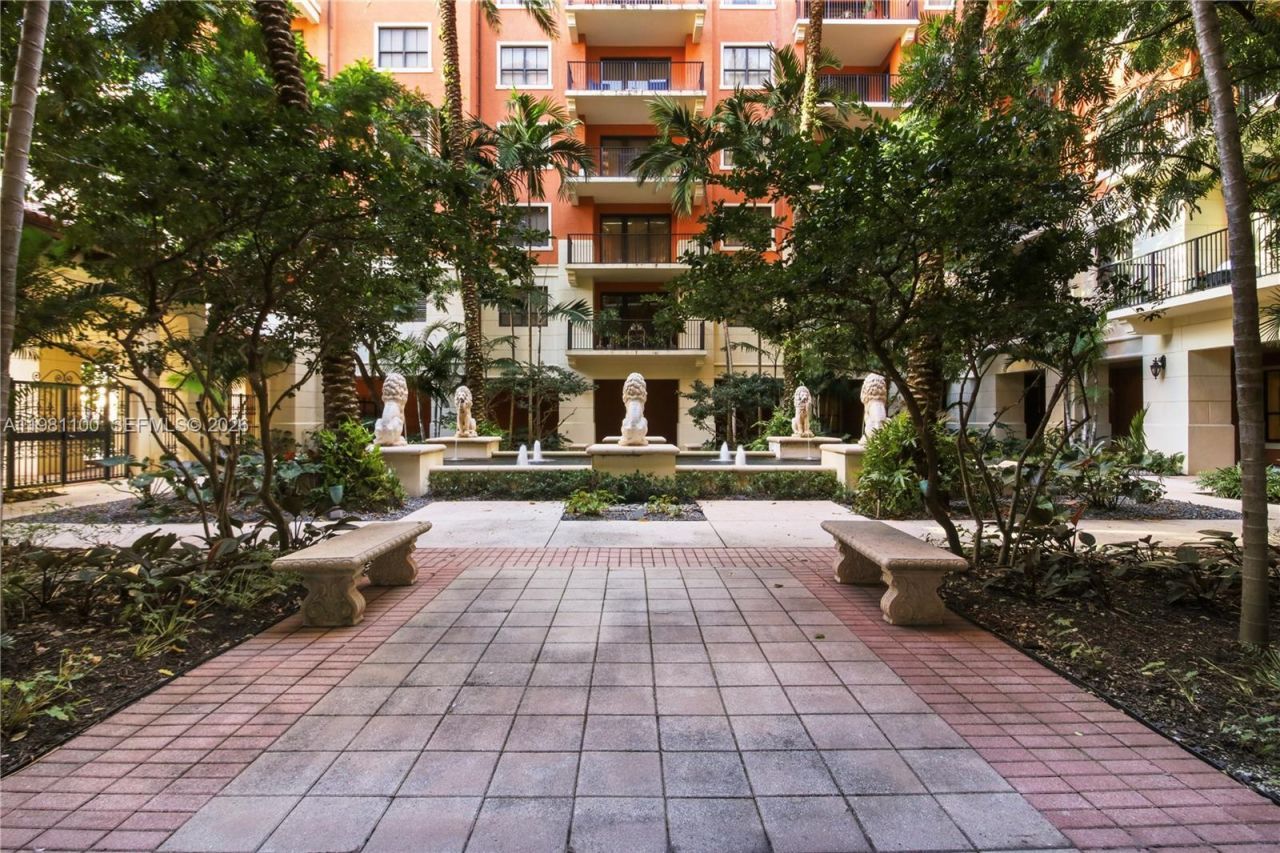 100 Andalusia Ave, Unit 708, Coral Gables, FL 33134 Photo