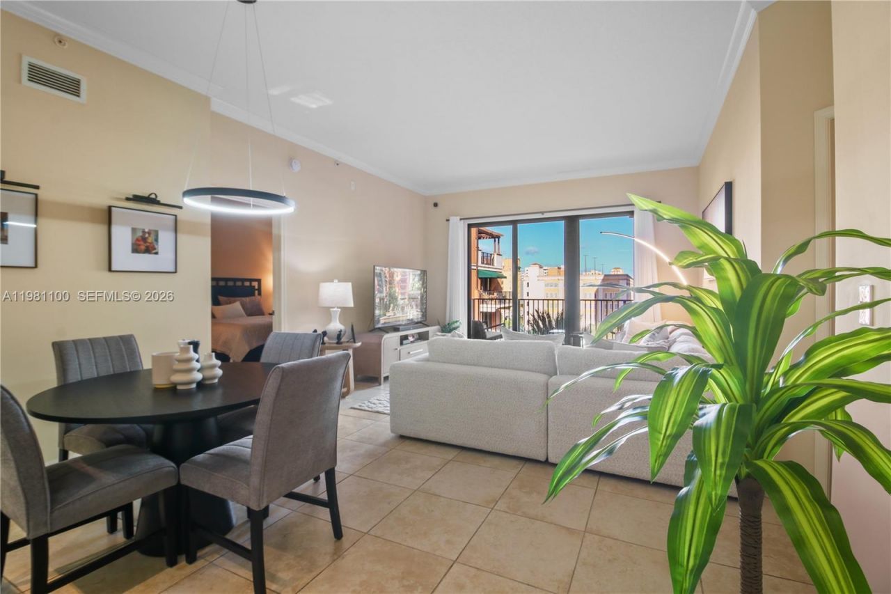 100 Andalusia Ave, Unit 708, Coral Gables, FL 33134 Photo